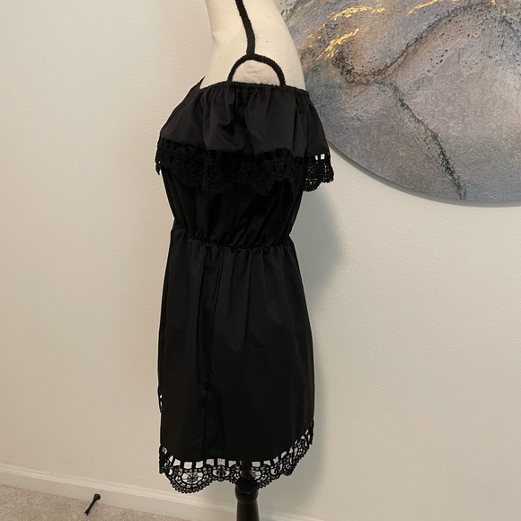 Amazon dress - Picture 3 of 4